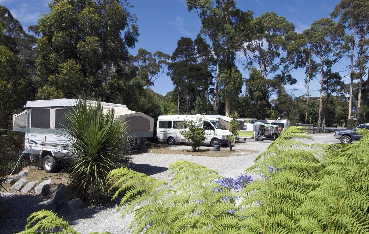 Strahan Retreat Holiday Park Hotel Exterior photo